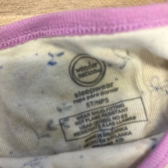 Sleep Set - Picture 2 of 2